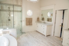 modern-traditional-master-bath4
